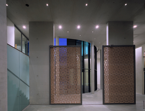 indian embassy, inside with jali